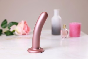 Ouch! dildo z przyssawką – 14,5 cm, metaliczne, ultra miękkie - 12