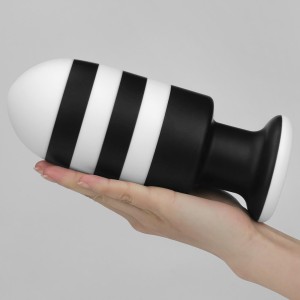 X-Missioner korek analny silikonowy z przyssawką 19 cm - 6