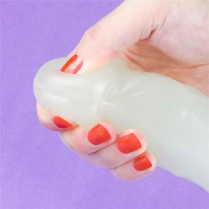 Lumino Play dildo realistyczne z przyssawką – 21,5 cm, złamana biel, świecące w ciemności - 14